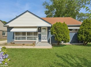 1113 Bristol Ave, Westchester, IL 60154