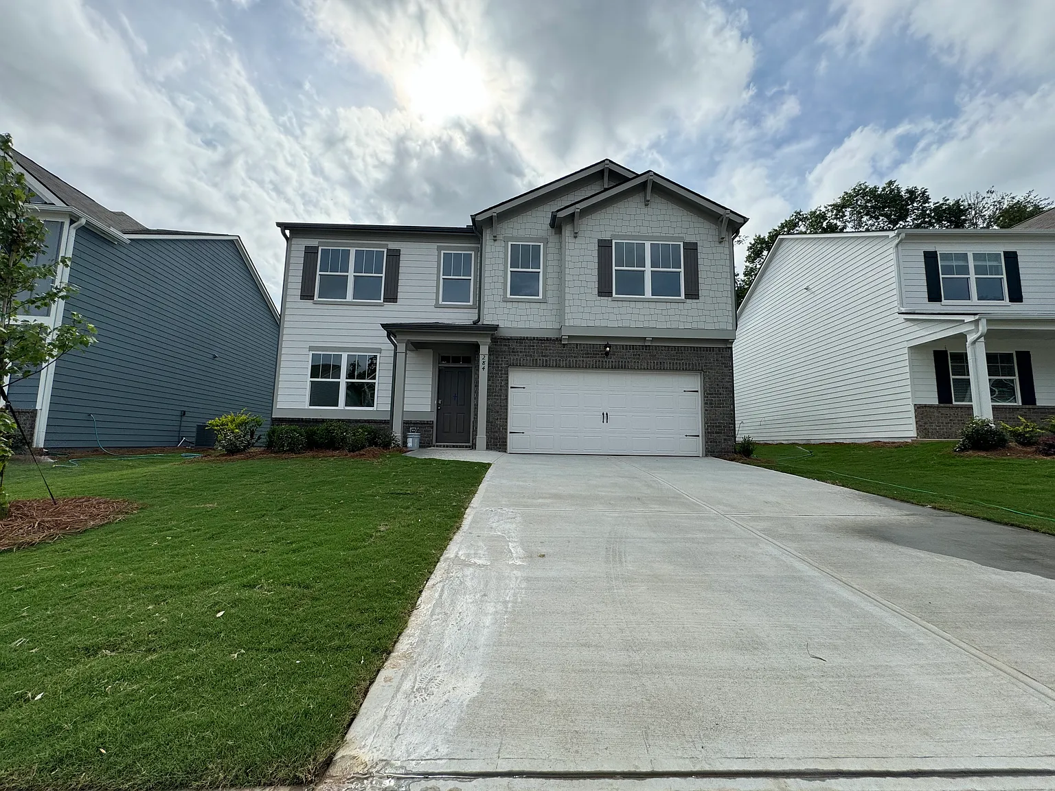 284 Shadwood Pl — Photo 1
