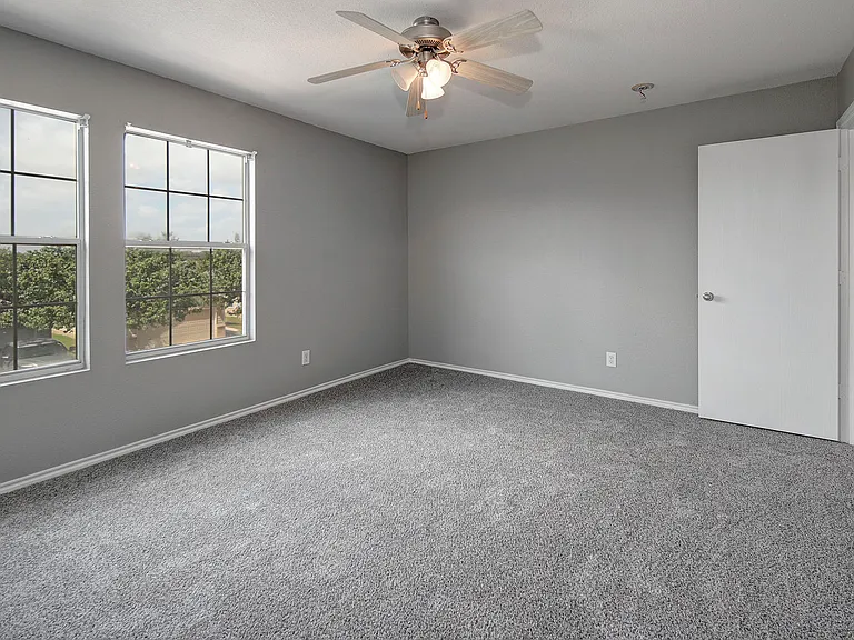 3515 Alamo Greens — Photo 23