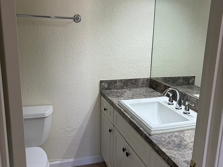 8531 Sydney Ave — Photo 6