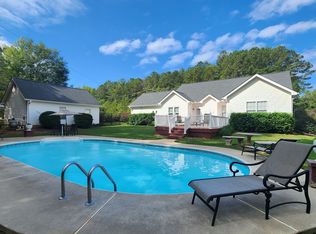 122 Old Stonewall Dr, Locust Grove, GA 30248