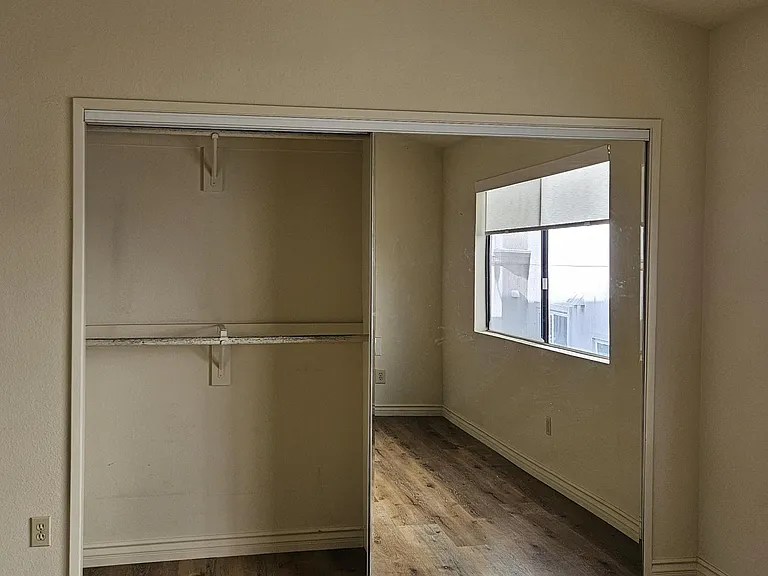 13304 Valleyheart Dr #208 — Photo 11