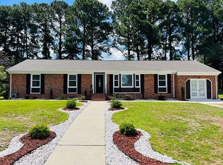 809 Arnold Palmer Dr, Portsmouth, VA 23701