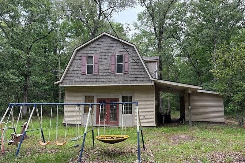 1st image of 4529 Christy Ln