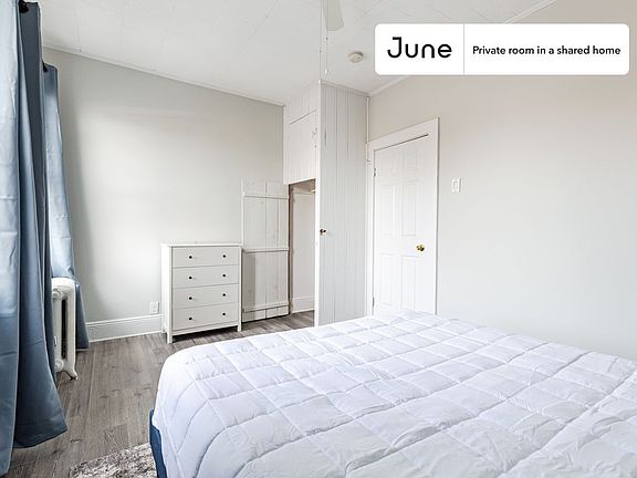4th image of 217 Lexington Ave #2-C