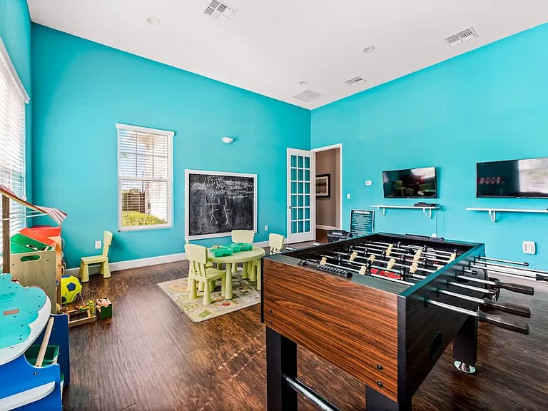Oyster Ln — Photo 62