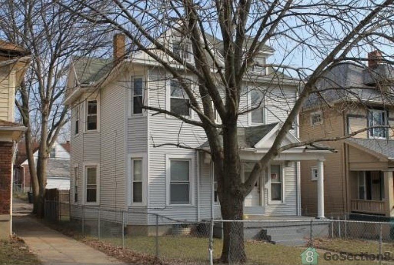 1st image of 421 Delaware Ave