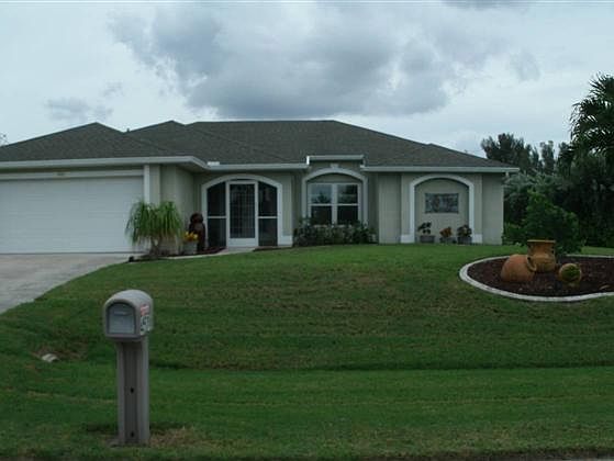 1st image of 4521 SW 24th Ave