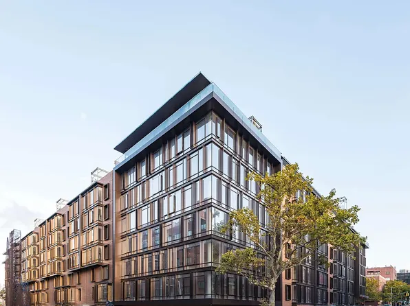 429 Kent Avenue image 15 of 15