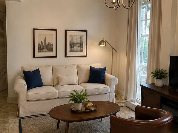 516 E 78th St APT 3C, New York, NY 10075
