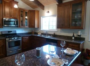 8055 San Clemente Ave, Atascadero, CA 93422