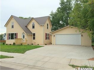 324 E 6th Ave, Stanley, WI 54768