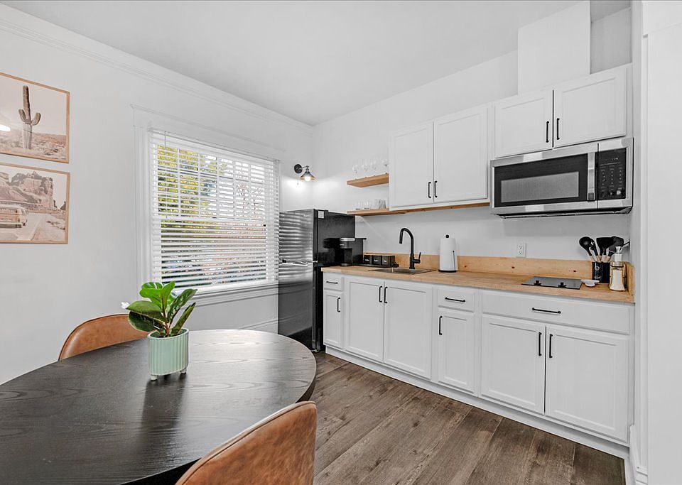 Dining table + Kitchen