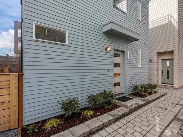 3542 S Dawson Street, Seattle, WA 98118