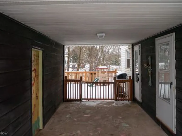 2244 Windemere Ave — Photo 2