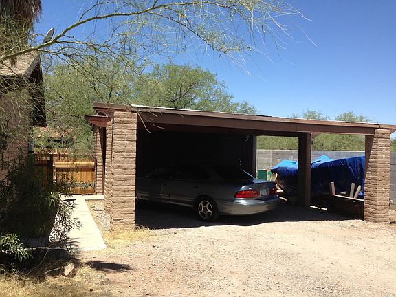 Covered parking, off street