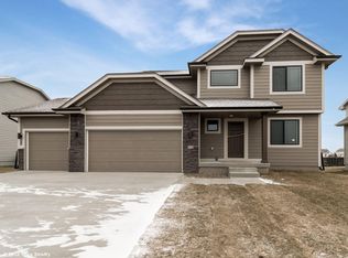 504 NW 31st St, Ankeny, IA 50023