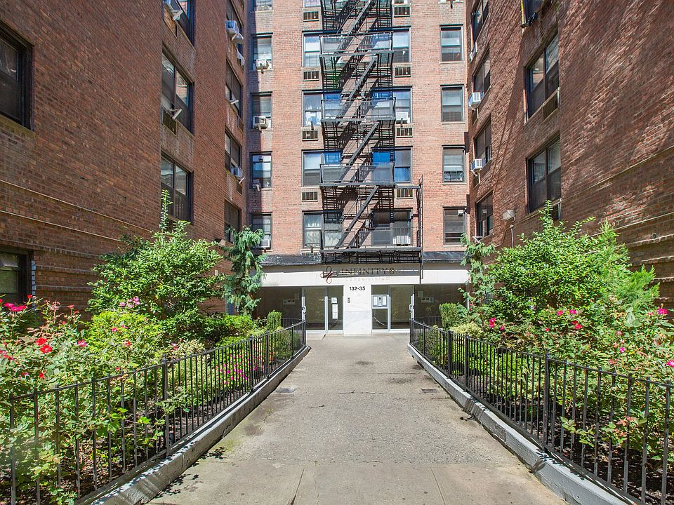 1st image of 13235 Sanford Ave APT 6K