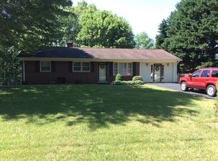 46 Woodberry Rd, Bassett, VA 24055