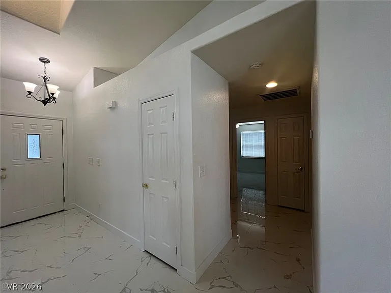 5645 W Katie Ave — Photo 27