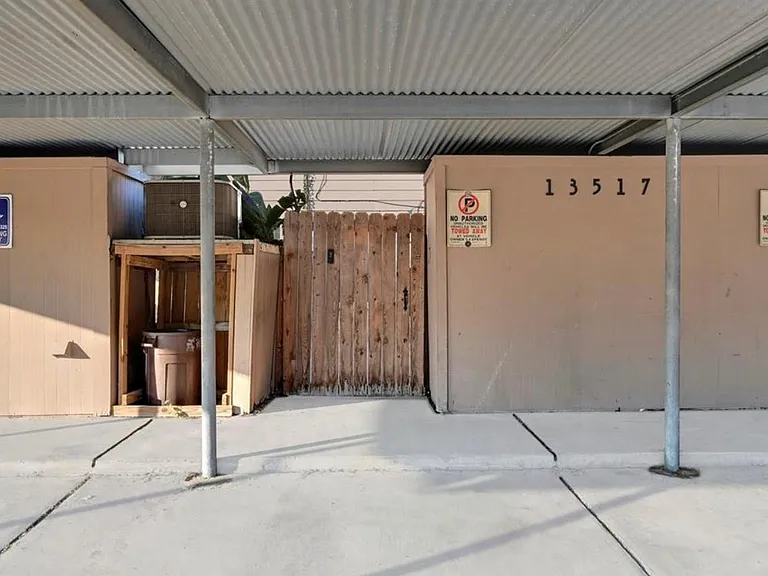 13517 Castilian Dr #1 — Photo 19