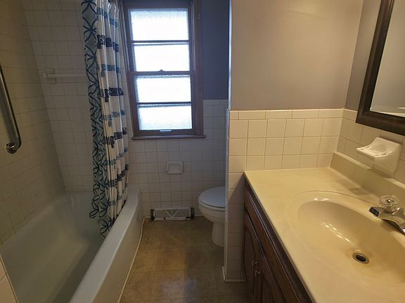 5th image of 2707 Brookdale Ave