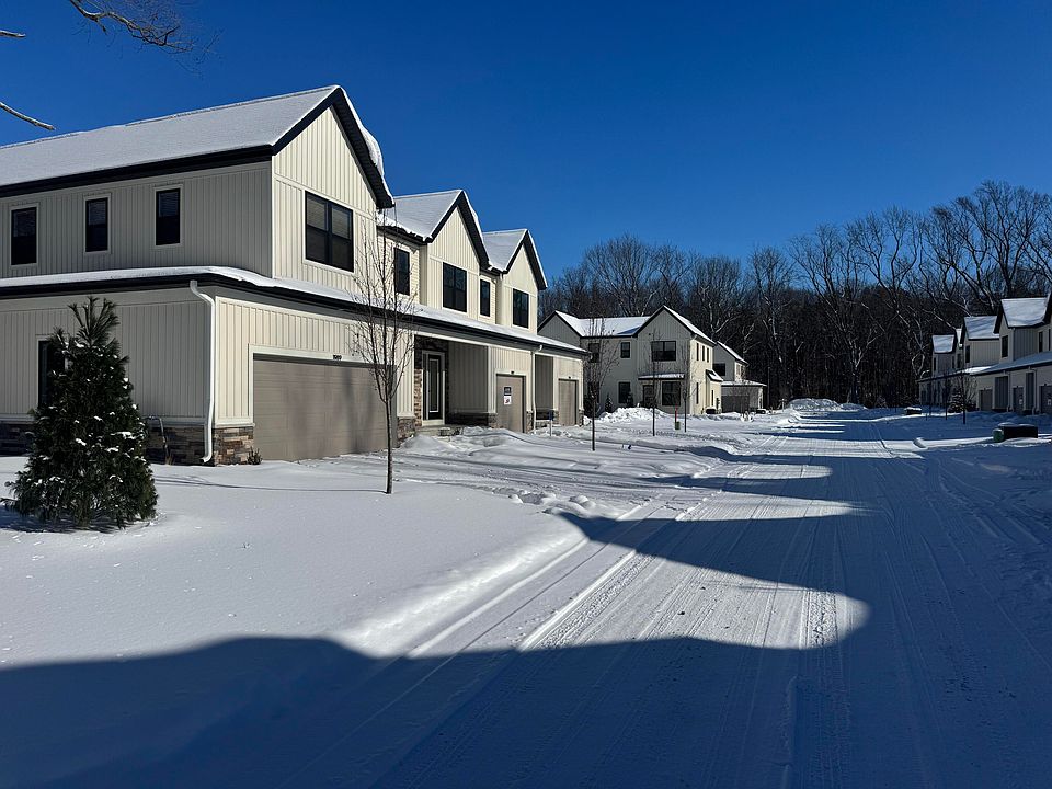1st image of 1987 S Shorewood Ln