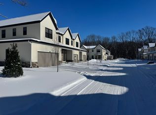 1987 S Shorewood Ln, Holland, MI