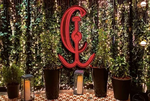 Rented by Douglas Elliman | media 14