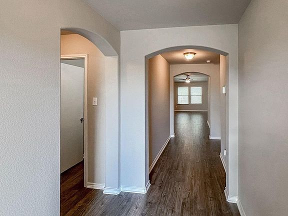 2nd image of 3311 Chimera Ln