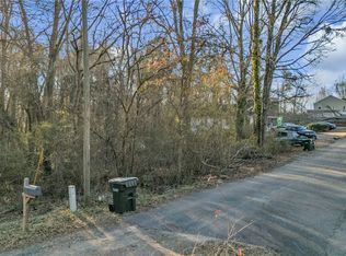 210 Wilson St, Greer, SC 29651