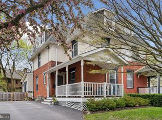 420 W Beechtree Ln, Wayne, PA 19087