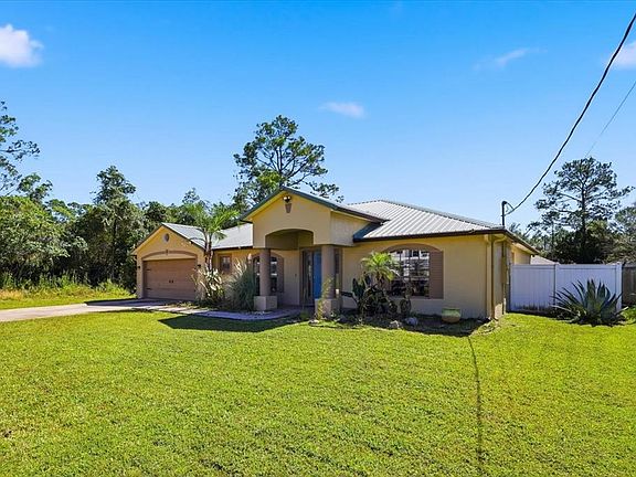 3rd image of 92 ROBINSON DRIVE