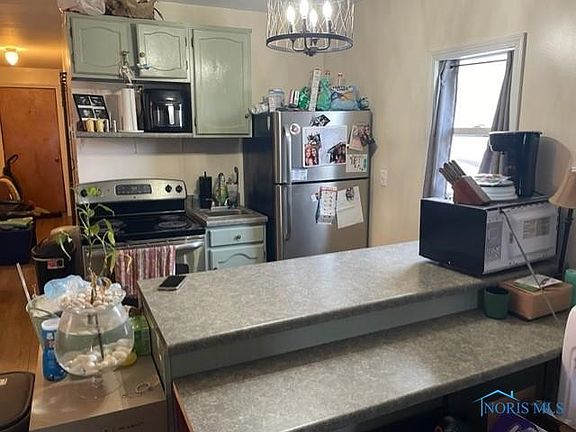 5th image of 525 Orwig Ave
