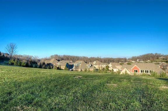 4th image of 2994 Highland Grove Dr