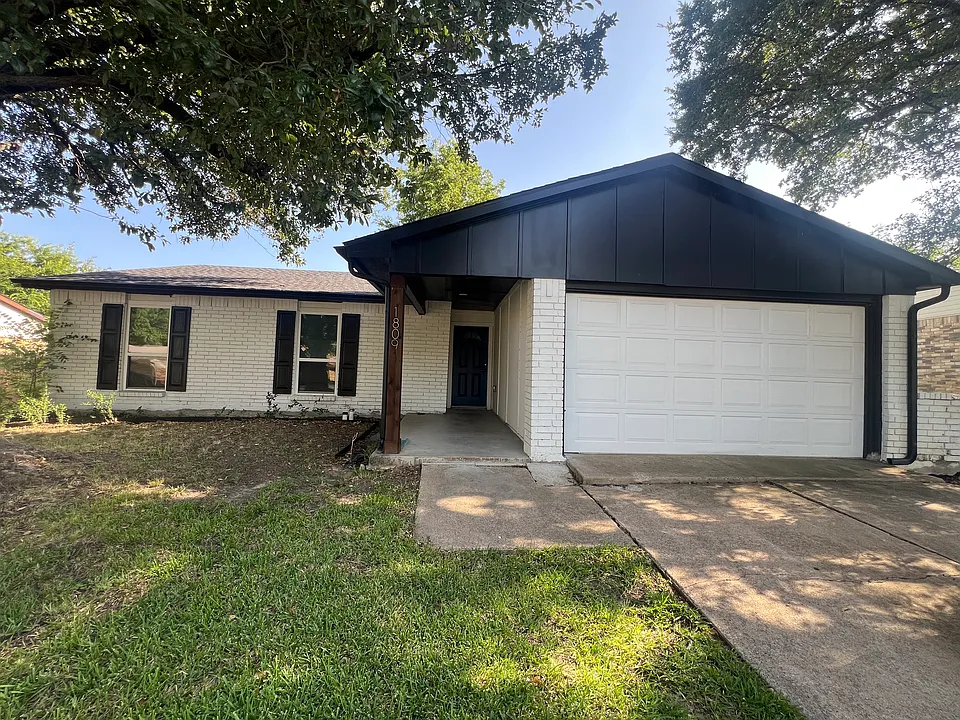 1809 Pilot Way