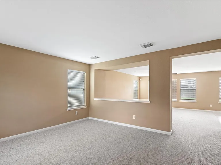 18226 Fair Grange Ln — Photo 2