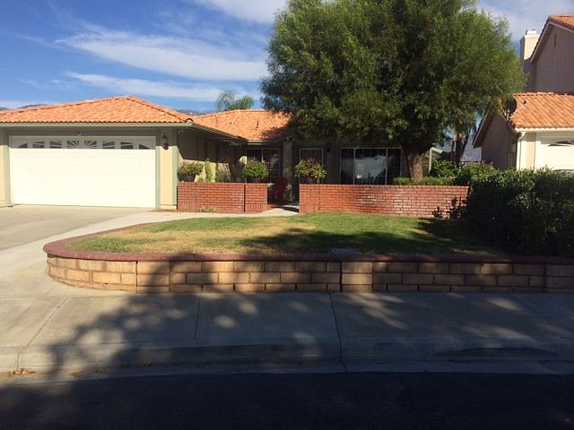 1st image of 25874 Faircrest Cr.