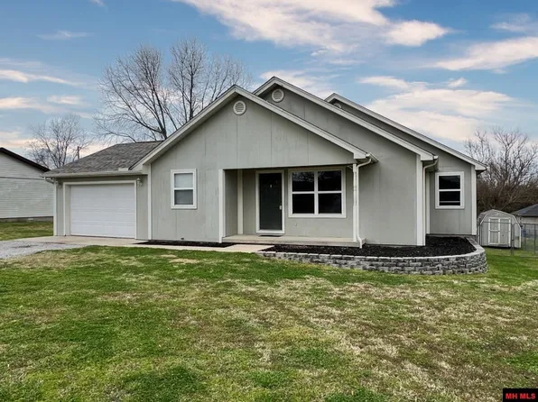 534 Cora Dr, Gassville, AR 72635