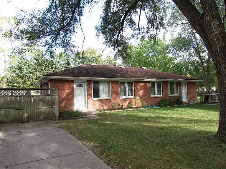 2nd image of 2151 Tremmel Ave