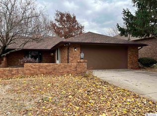 1412 Kingston Rd, Lincoln, NE 68506