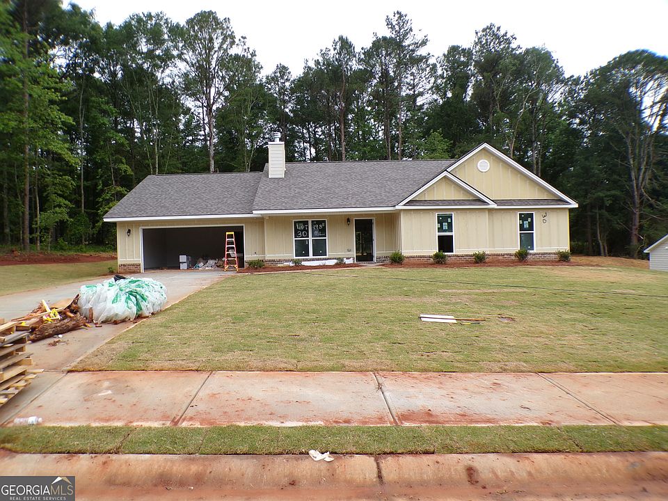 1st image of 16 Mockingbird Ln #38