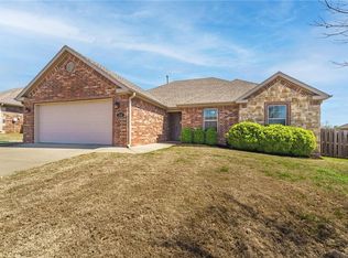 209 Jones St, Lowell, AR 72745