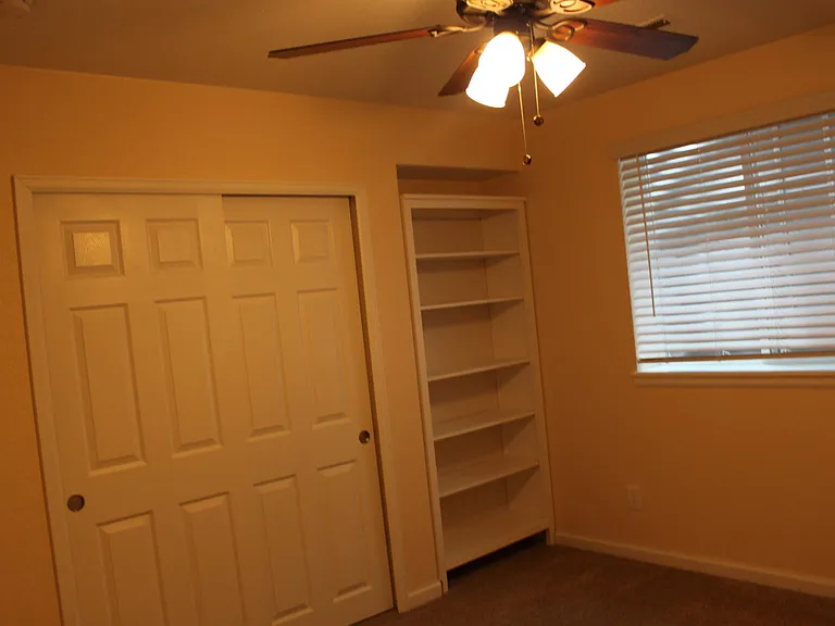 10247 Willowbridge Way — Photo 16