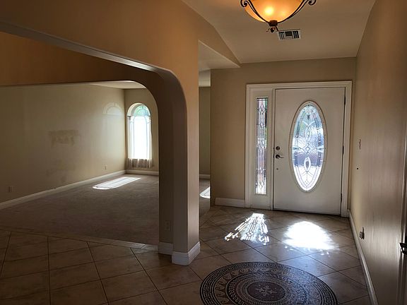 2nd image of 2628 S Playa
