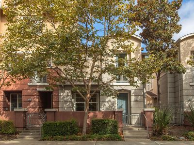 710 City Walk Pl APT 1, Hayward, CA, 94541