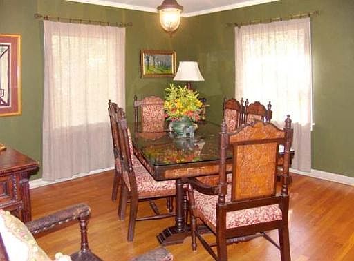 3rd image of 114 MORTON AVE