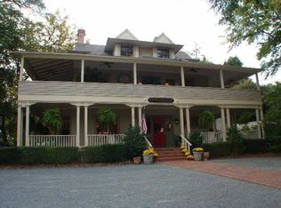 105 Magnolia Ave, Pinehurst, NC 28374