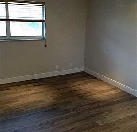 4th image of 675 Kensington Pl