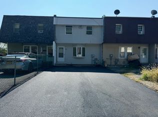 65 Sheffield Dr, Middletown, NY 10940